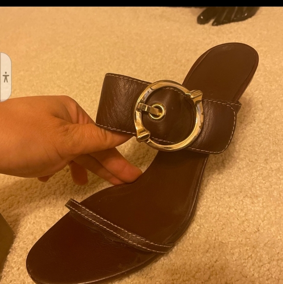Designer GUCCI Buckle Style Sandals with Original Box - Picture 1 of 2
